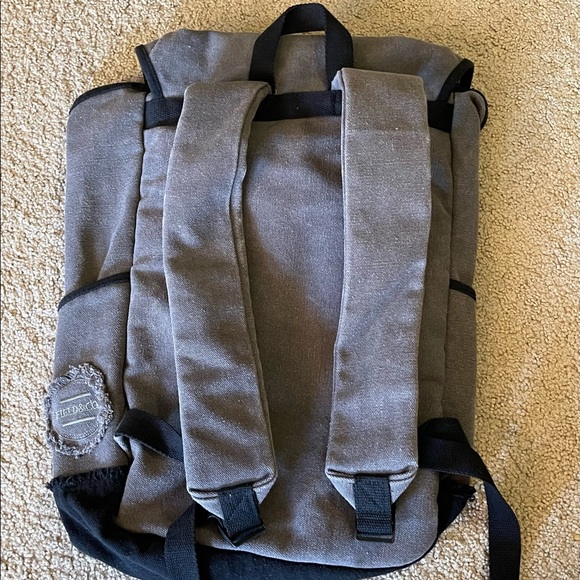 Jamf backpack - Picture 2 of 2